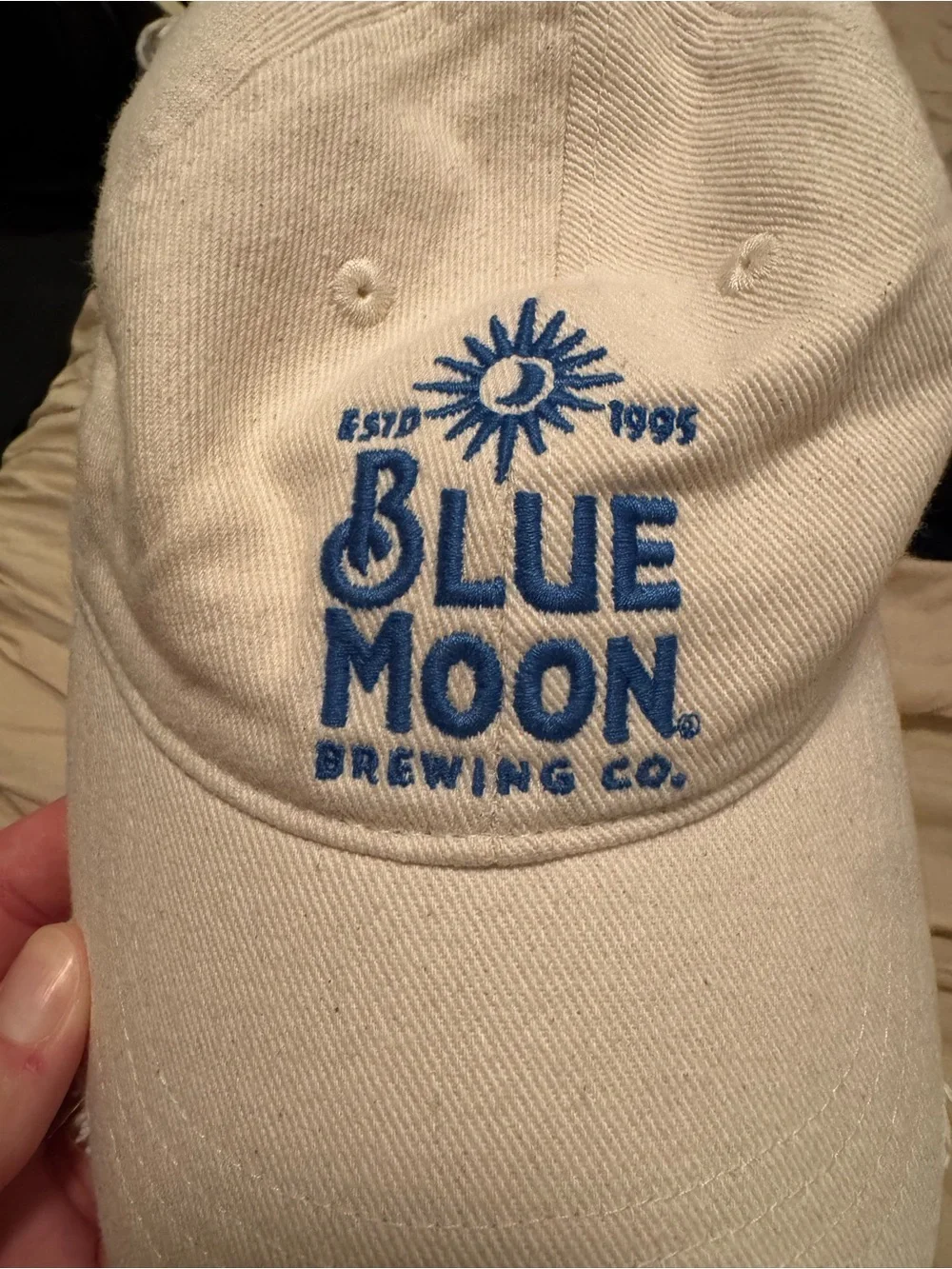 Blue Moon Cap - American Eagle NWT